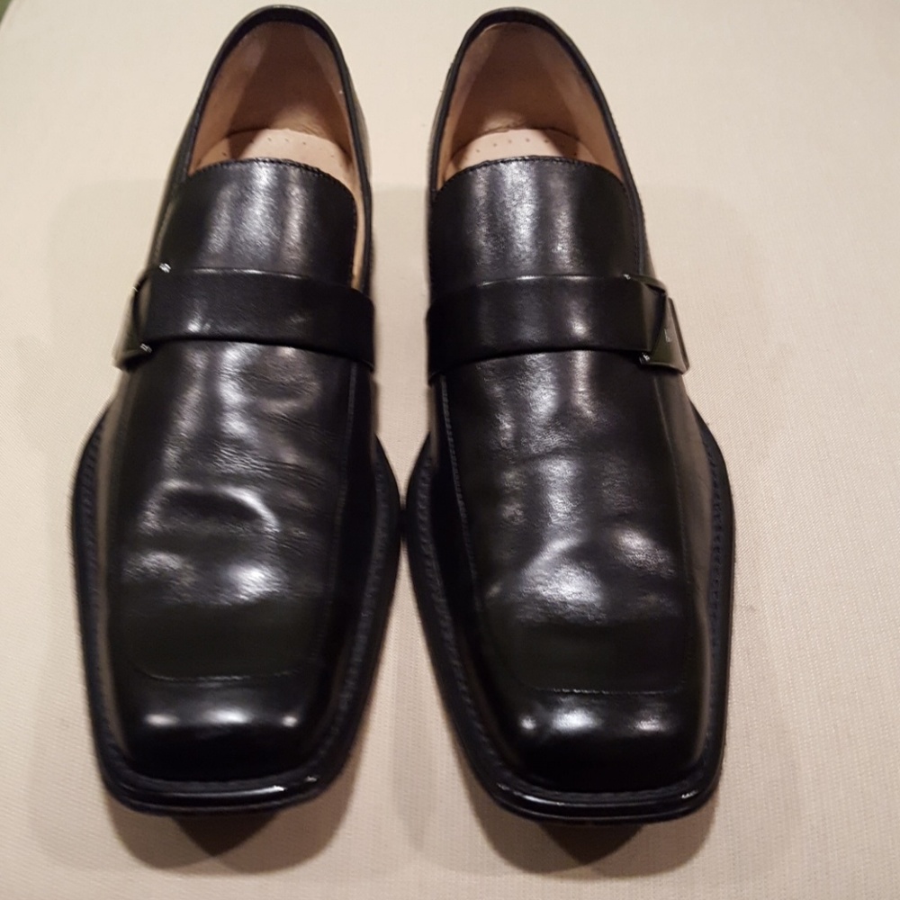 Men Kenneth Cole N.Y.  9.5M Dress shoes